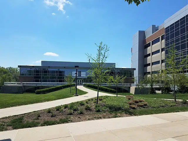 Midwestern University College of Dental Medicine (Downers Grove, IL)